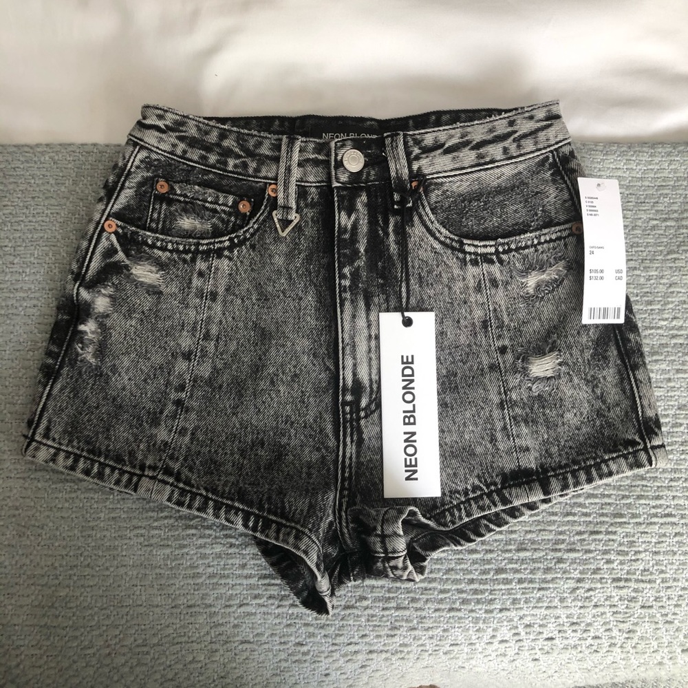 Black washed shorts